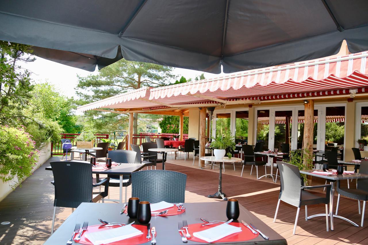 Relais Vosgien - Hotel Restaurant "La Table De Sophia" Saint-Pierremont  Eksteriør bilde